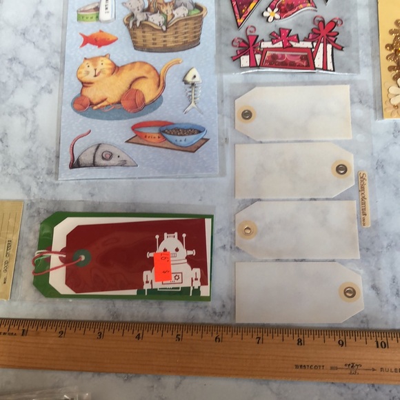 Scrapbook & Gift Tags - Picture 8 of 10